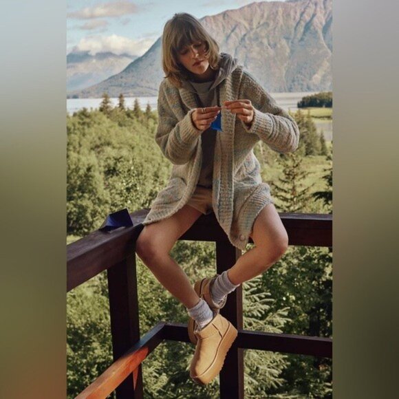 NWT Size XL (P2P 30") -Anthro Oversized Cardigan Sweater made in Italy (US$ 198) - Picture 4 of 16